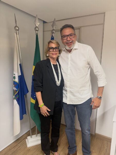 Canella e a mãe de Flávio Bolsonaro 